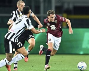 Udinese tradita da Okoye